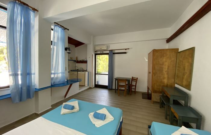 Oleander's Garden Traditional Cretan Cottage