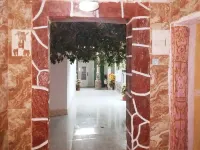 Hotel Raha - Cho phép mang theo thú cưng