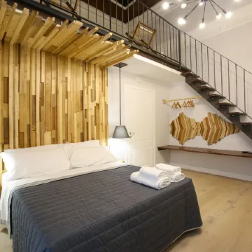 The Dante House by House in Naples