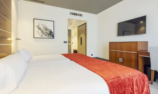 Hotel ILUNION Alcora Sevilla Habitaciones Photos