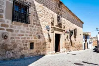 Palacio las Manillas Hotels in Torreperogil