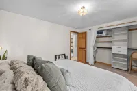 Charming Outdoor Oasis with Game Room - Cozy Modern Retreat