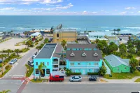 Stylish Studio with Pool and Downtown Access - Charming Retreat Hotels in Flagler Beach