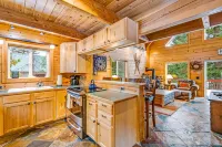 Keechelus Lodge Hotels in Snoqualmie Pass