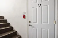 Chic and Comfortable 1BR Apartment near Bradley U