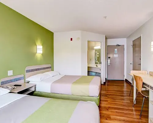 Super 8 by Wyndham Aurora East Hotels in Aurora