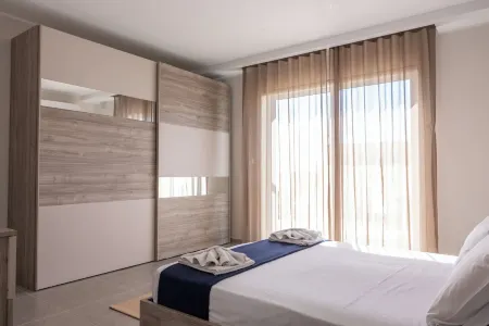 HORIZON SUITES by the Sea Отели рядом с достопримечательностью «Pjazza San Pawl Playground»