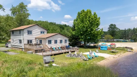 Stunning Lakefront Retreat with Hot Tub and Deck - Exquisite Getaway