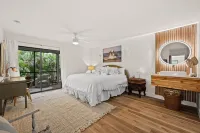 NEW Coastal Waterfront Retreat 1