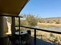 Nyati Safari Lodge - Romantic