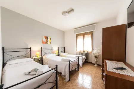 Albergo Ristorante Poli Отели в г. Сан-Бенедетто-Валь-ди-Самбро