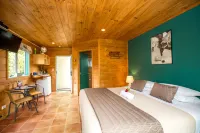 Tatahi Lodge Beach Resort Hotels in Hahei