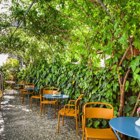 Alma Hotel - Boutique hideaway by the lake with rooftop and ladies-only wellness