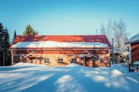 Valkeisen Loma Hotels near Pirkanpohja Art Center