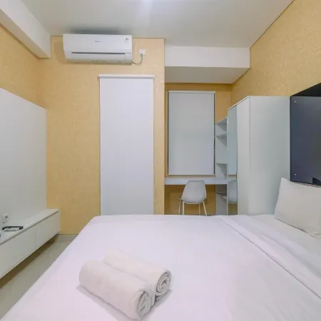 Homey and Comfort Living Studio Apartment Transpark Cibubur