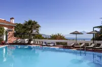 Nisea Hotel Samos - Swimmingpools