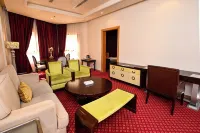 Red Castle Hotel