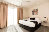 Murray Downs Resort Hotels in Murray Downs