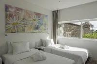 Quinta de Santa Bárbara Casas Turisticas Hotels in Agua De Pau