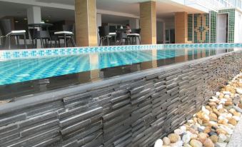 Nantra Pattaya Baan Ampoe Beach
