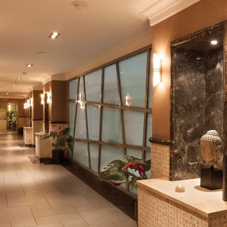 Grand Hotel Tien Shan