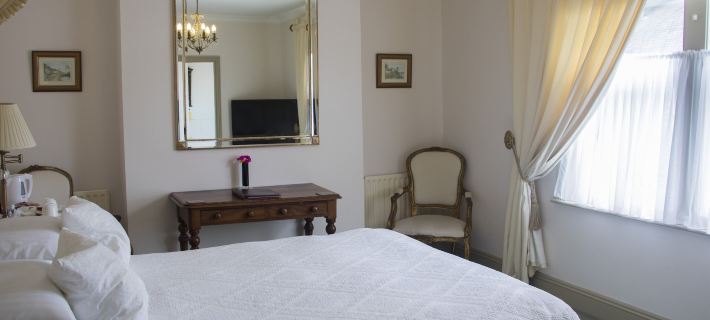 Albert & Victoria Guest House Hotels in Eastbourne