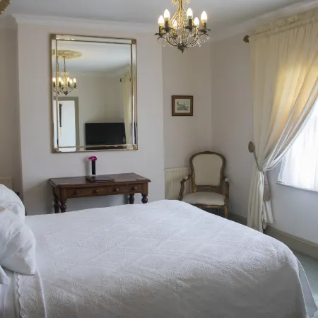 Albert & Victoria Guest House