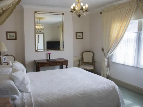 Albert & Victoria Guest House - Pensions