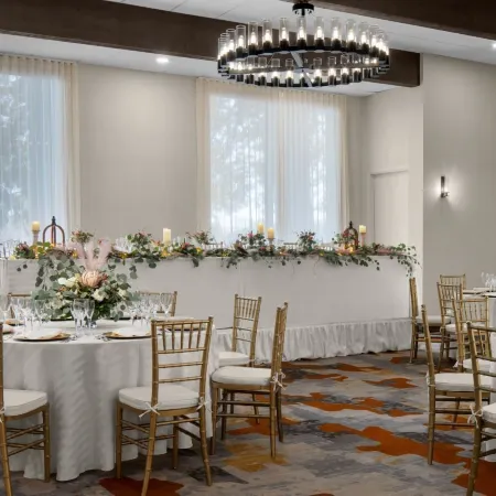 Valley River Inn