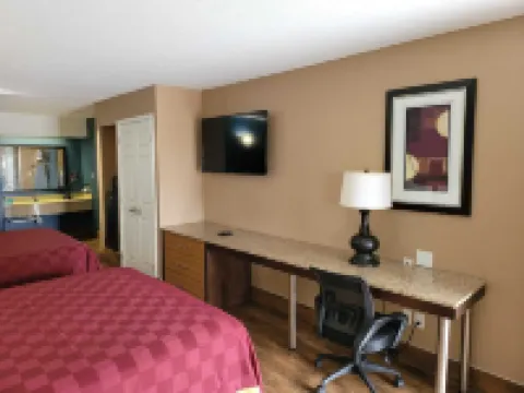 Texas Inn and Suites Raymondville Hotels in Willacy County