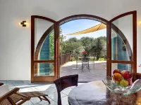 Villa Vesuvio by Gocce Luxury and Beauty