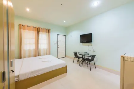 Pachumas Hotel