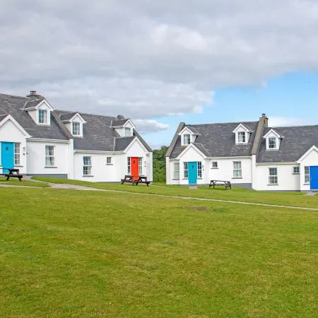 Dingle Harbour Cottages Hotels in Dingle