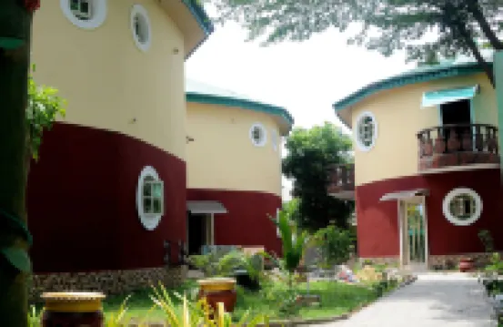 Honeyland Beach Resort