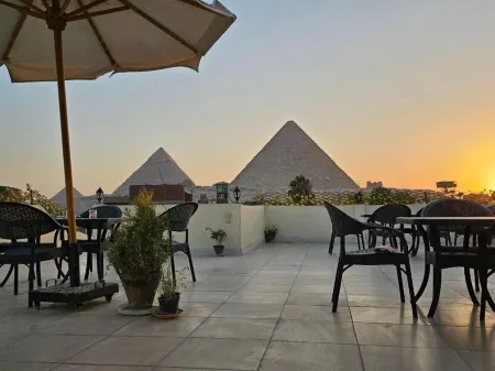 Hur Pyramids Inn Отели рядом с достопримечательностью «Большой сфинкс»