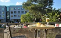 Cresta President Hotel - breakfast