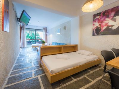 Apollonia Hotel Apartments