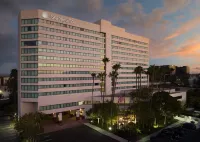 Sonesta Irvine John Wayne Airport Hotels near University of California, Irvine Division of Continuing Education