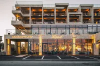 Tropical Hideaway Hotels in Daejeong-eup