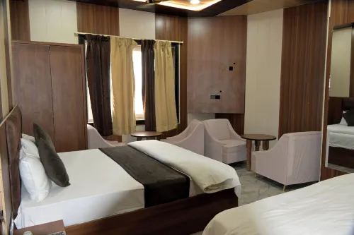 Triveni Gest House