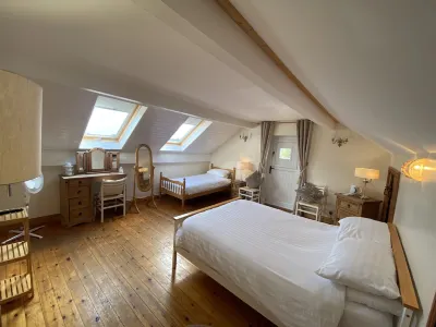 Quaint 4 Bed Barn Conversion Barnhouse Starshinezz Các khách sạn ở Sedgefield