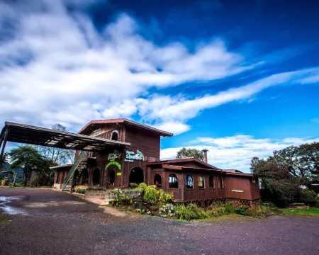 Paraíso Quetzal Lodge Hoteles en Copey