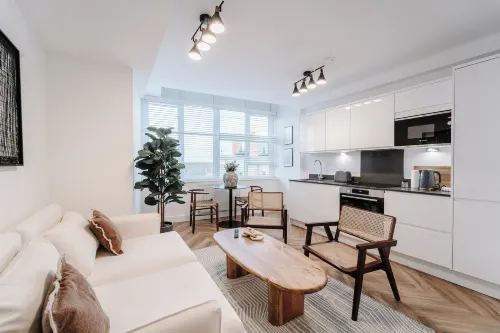 Royal House Luxury Apartments - Chester - Apartments