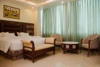 大蓮花狄馬普爾飯店 住宿飯店