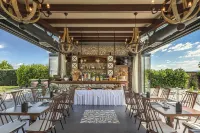 Vintage Suites Trikala - Bãi đậu xe