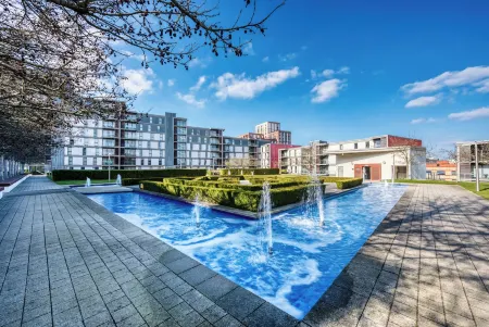 Cotels at Vizion Serviced Apartments Отели в г. Милтон-Кейнс