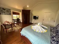 Cozy Hill Gardens Hotels in Abura Asebu Kwamankese