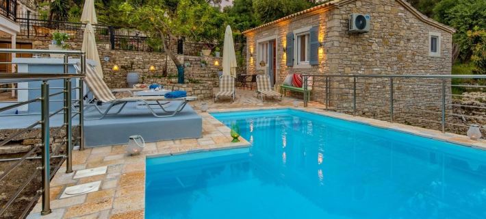 Angelina Villa - Four Bedroom Traditional Paxos Villa Hotels in Paxoi