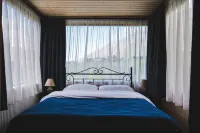 Traveler's Cottages in Kazbegi Hotels in Kazbegi