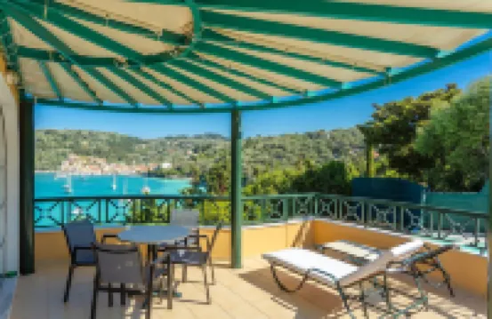 Thanasis Large Private Pool Walk to Beach Sea Views A C - 265